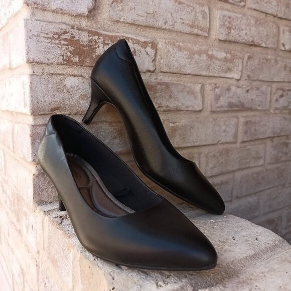 Andiamo Shoes - ANDIAMO Black Heels, Pumps Size 8W